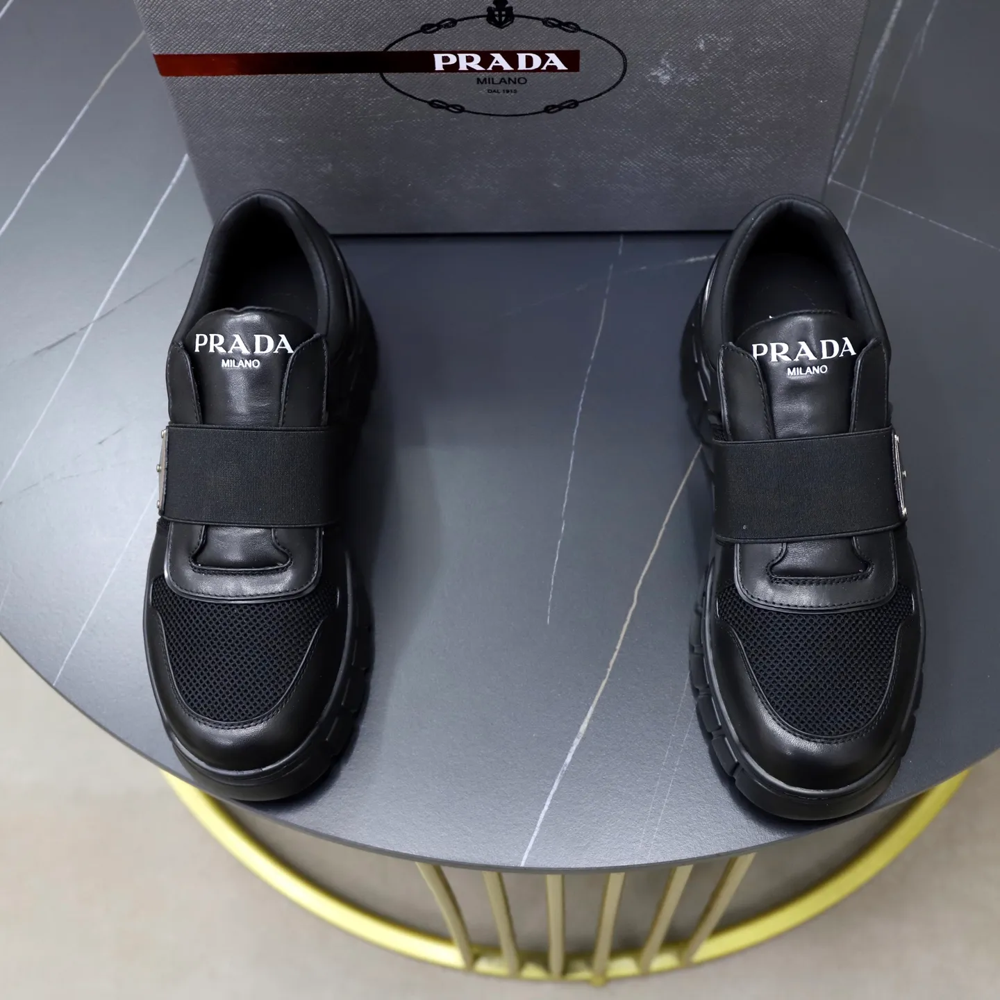 Ex-factory price 560💰[PRADA] Men's shoes are popular in the counter, official website synchronization, 1 high-quality shipment ✔️Original cowhide + cowhide lining, 1🆚1 replica, original sole, 38-45 (45 customized, non-refundable)